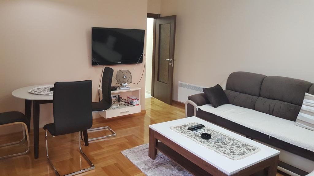 Nikolina Apartments コトル エクステリア 写真